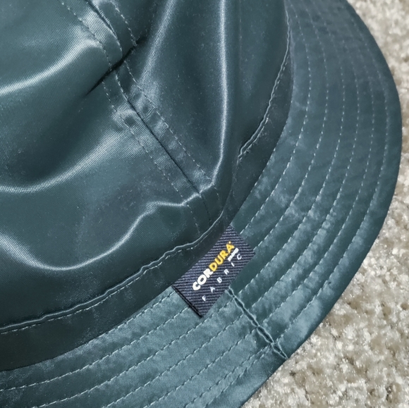 Supreme bucket hat - Picture 2 of 4